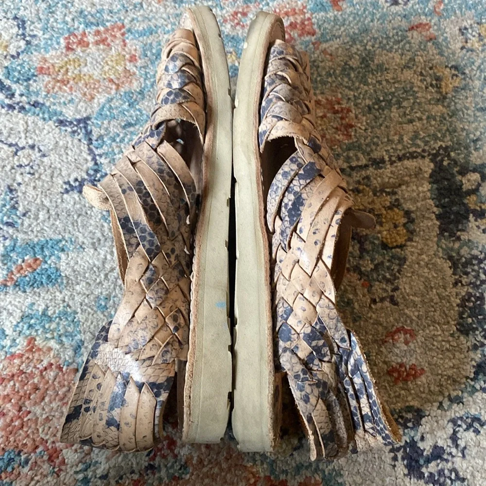 Brand X Huaraches snake printsz 9 - Picture 4 of 7